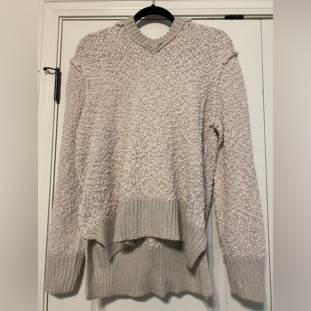 Hooded sweater